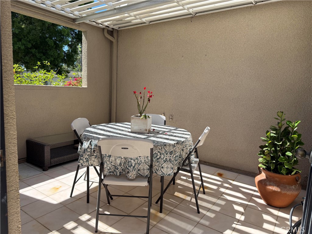 217 Avenida Majorca G