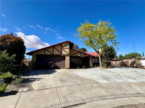 Photo of 1200 Pasteur Drive, Lancaster, CA 93535 (MLS # DW26076654)
