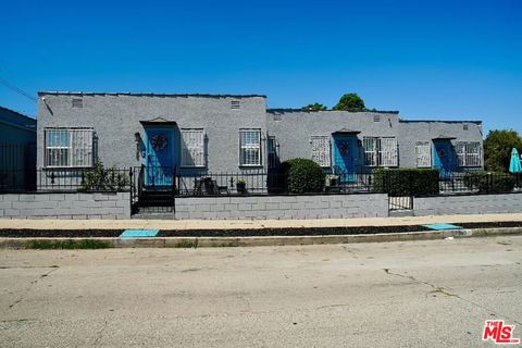 Photo of 7305 5th Avenue, Los Angeles, CA 90043 (MLS # 26659579)