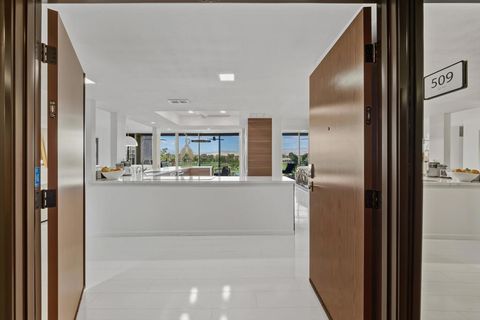 Photo of 899 Island Drive #509, Rancho Mirage, CA 92270 (MLS # 219141183DA)