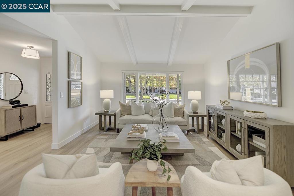 NORTH GATE - Residential