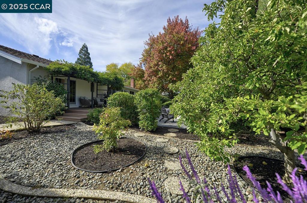 NORTH GATE - Residential