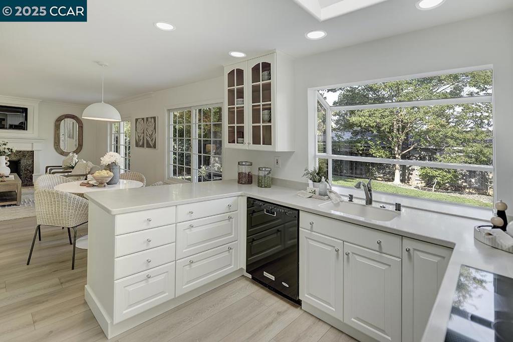 NORTH GATE - Residential