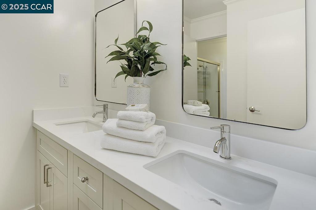 NORTH GATE - Residential