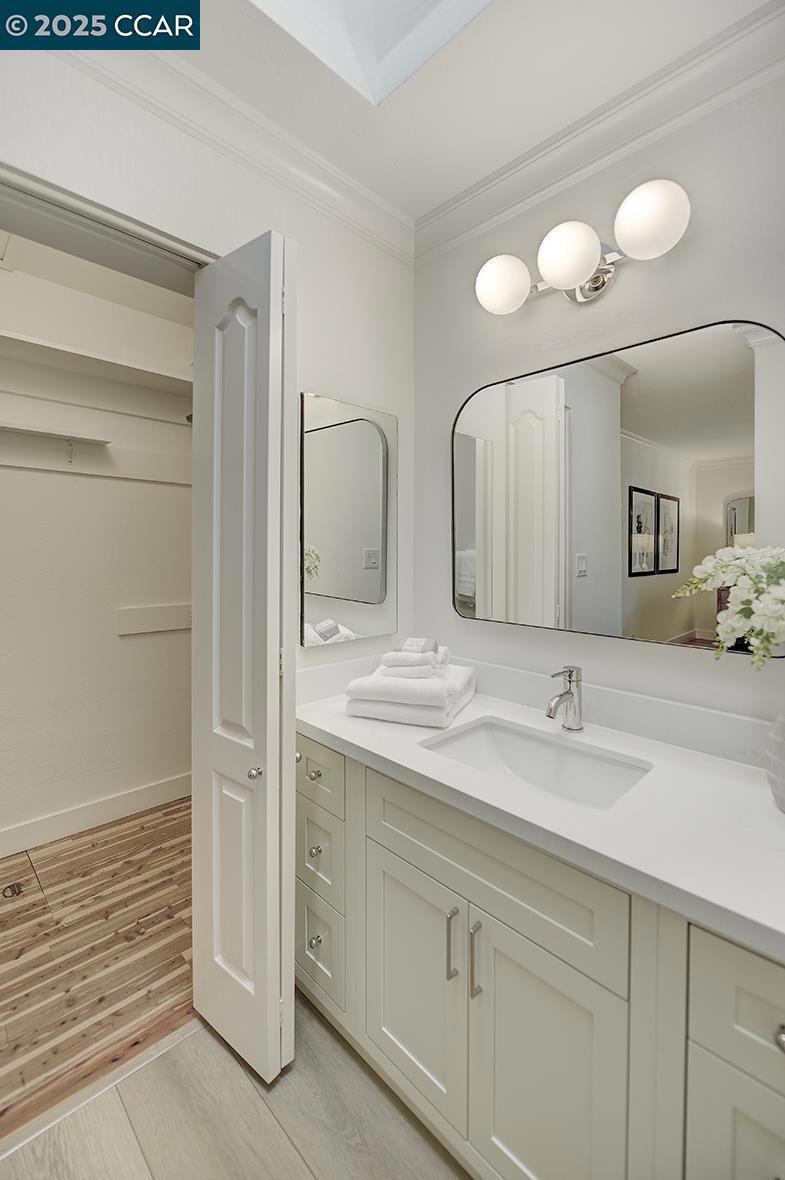 NORTH GATE - Residential