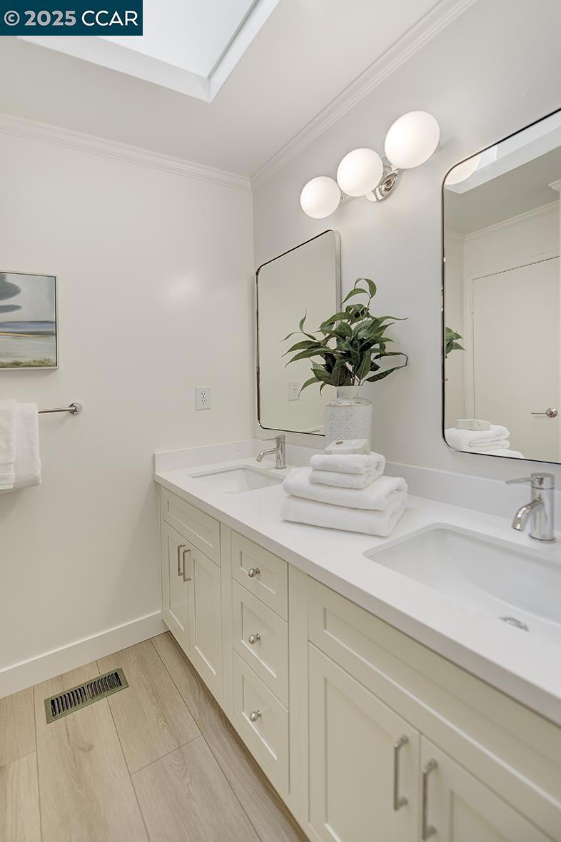 NORTH GATE - Residential