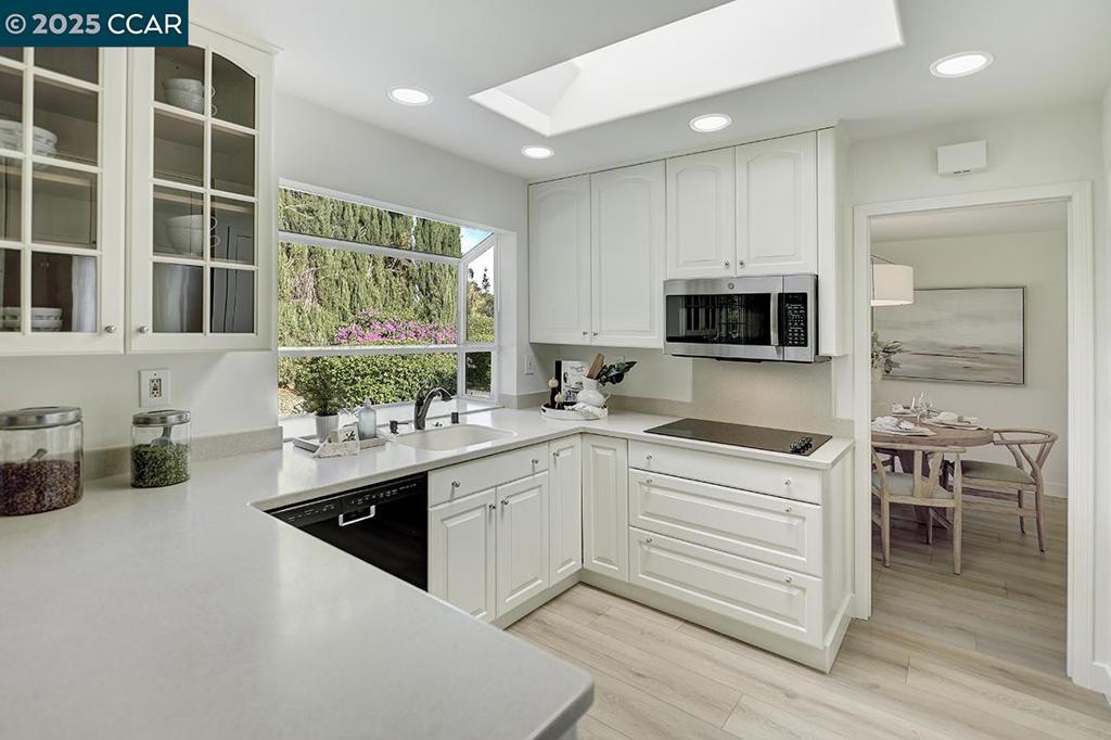 NORTH GATE - Residential