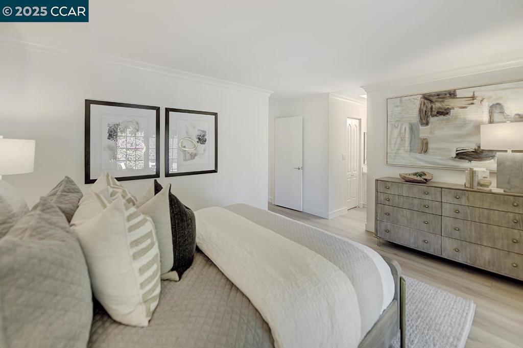 NORTH GATE - Residential