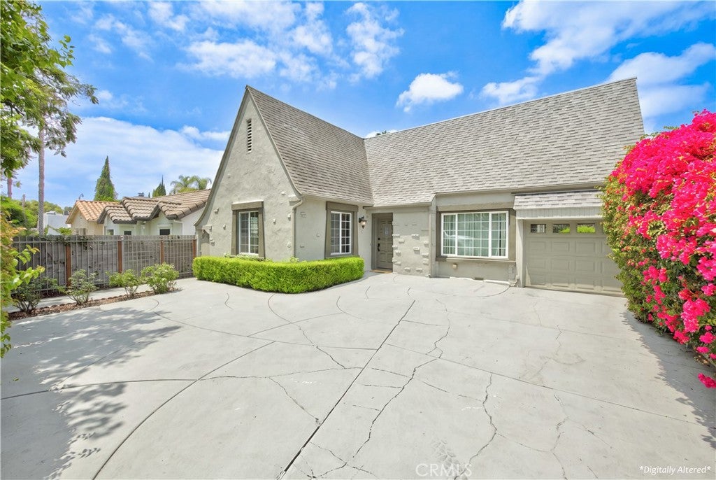 515 N Crescent Heights