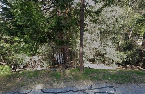 Photo of 0 Acacia Drive, Crestline, CA 92325 (MLS # HD25162627)