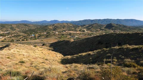 Photo of 21 Summit Valley Road, Hesperia, CA 92345 (MLS # HD26180911)