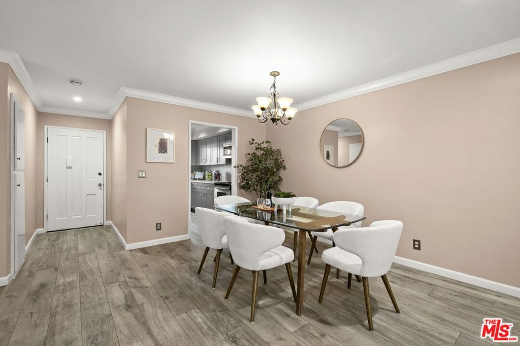 Fox Hills - Residential