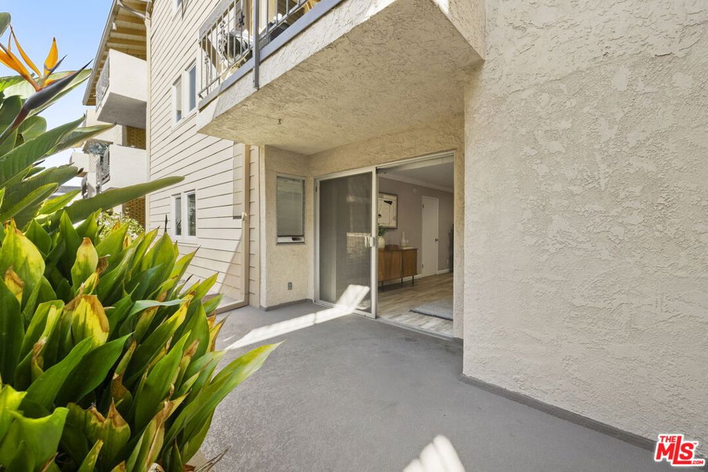 Fox Hills - Residential