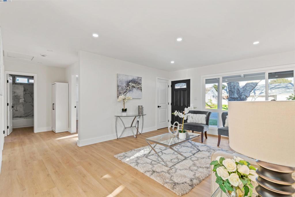 SAN LORENZO VILG - Residential