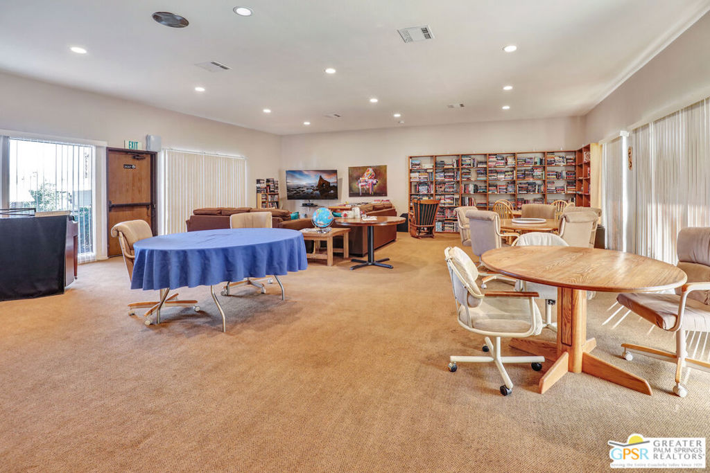 Sungate - Residential Lease