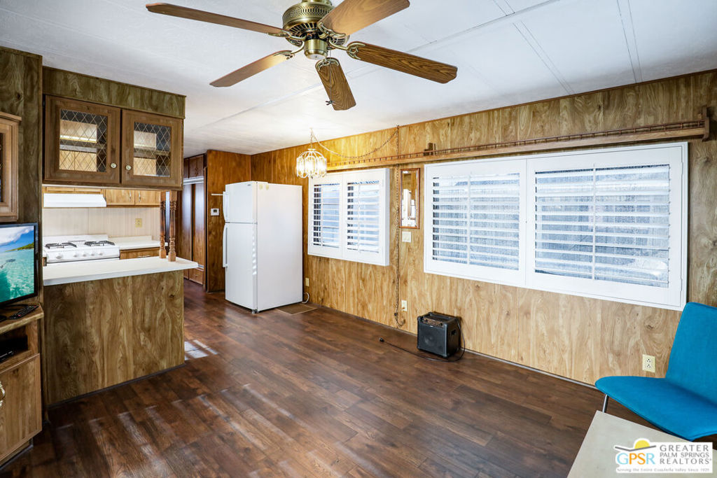 Sungate - Residential Lease