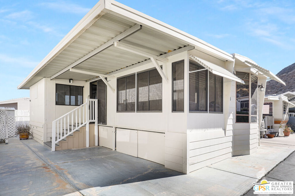 Sungate - Residential Lease