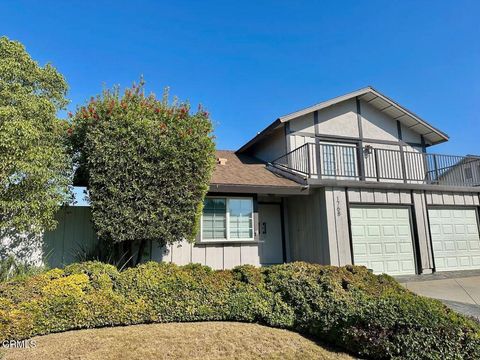 Photo of 1768 N Grover Circle, Simi Valley, CA 93063 (MLS # V1-36615)