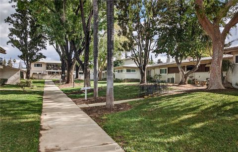 Photo of 56 N Center, Redlands, CA 92373 (MLS # IG26092338)