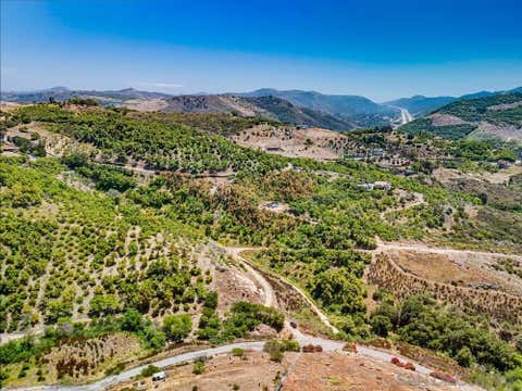 Photo of 31675 Rancho Amigos Rd RD, Bonsall, CA 92003 (MLS # 260019601SD)