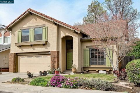Photo of 5017 5017 Murchio Dr Dr, Concord, CA 94521 (MLS # 41125100)