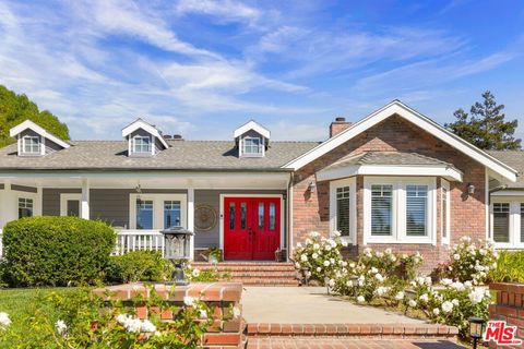 2390 Glenside Lane Camarillo CA 93012