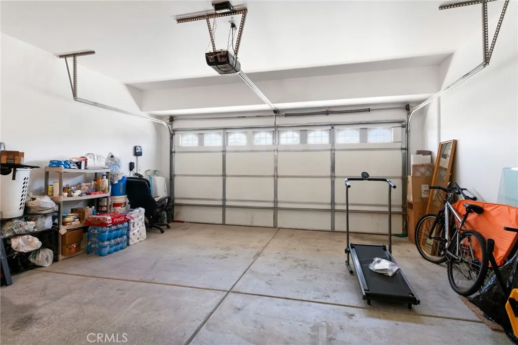 Victorville, California 92394, United States, 4 Bedrooms Bedrooms, ,3 BathroomsBathrooms,Residential,Active,138716