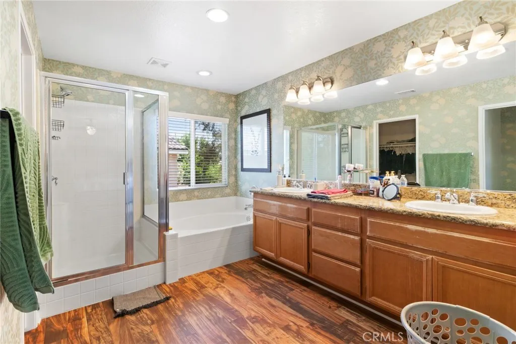 Victorville, California 92394, United States, 4 Bedrooms Bedrooms, ,3 BathroomsBathrooms,Residential,Active,138716