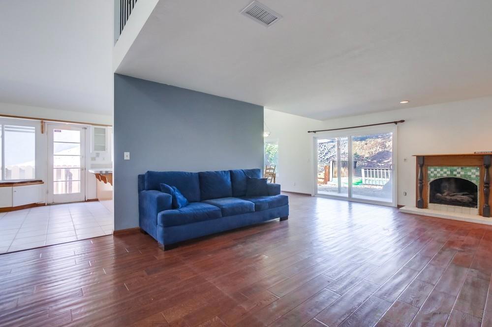 Del Cerro - Residential