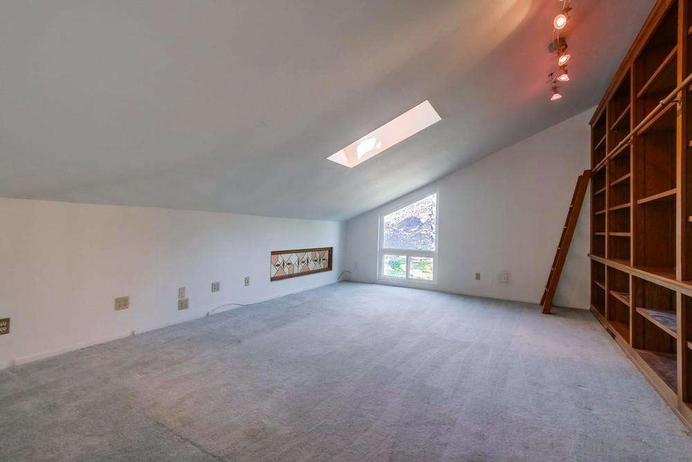 Del Cerro - Residential