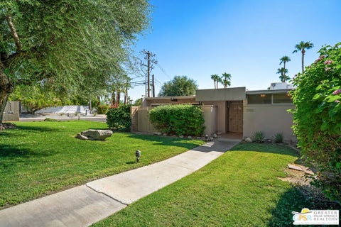 Photo of 1790 N Via Miraleste, Palm Springs, CA 92262 (MLS # 26876353PS)