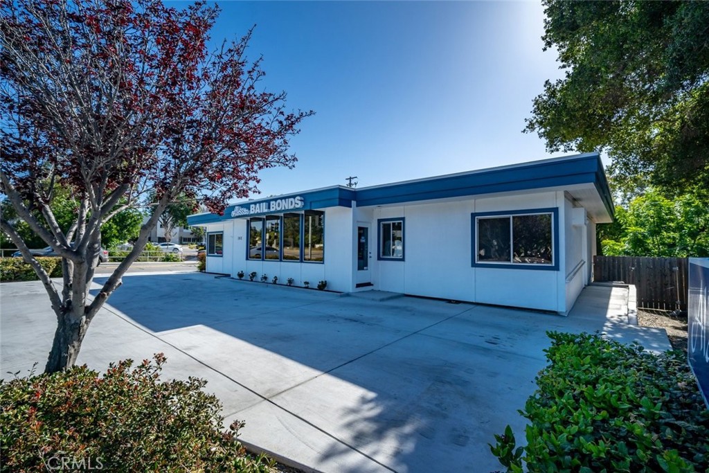 102-104 Santa Rosa