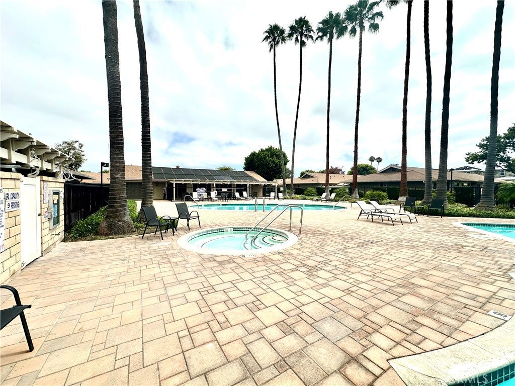 8087 Worthy Drive