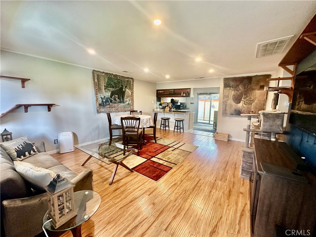8087 Worthy Drive
