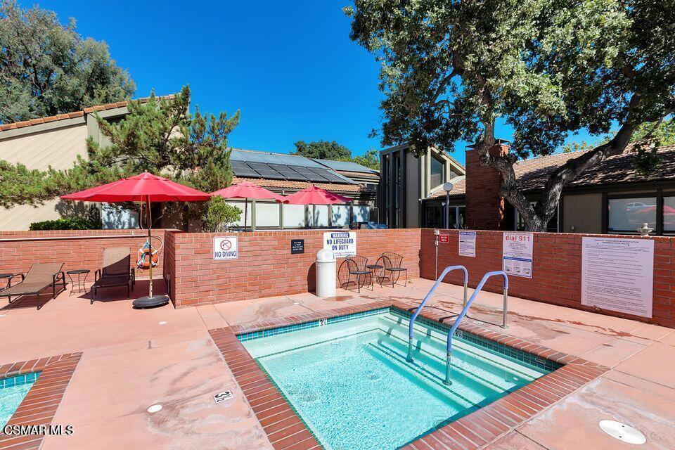 Oaknoll Villas-314 - 1002792 - Residential