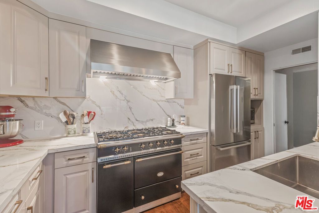 Photo of 12115 San Vicente Boulevard #303, Los Angeles, CA 90049 (MLS # 26632165)