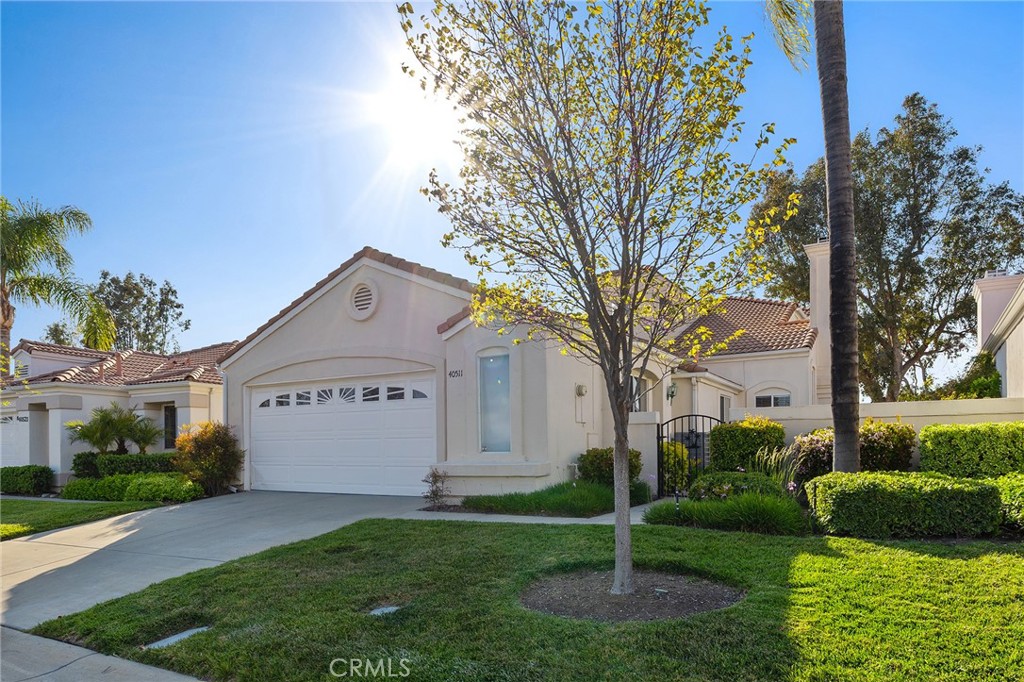 40511 Via Amapola