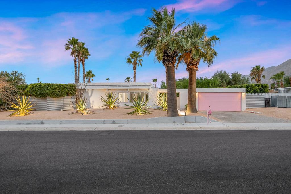 483 E Francis Drive