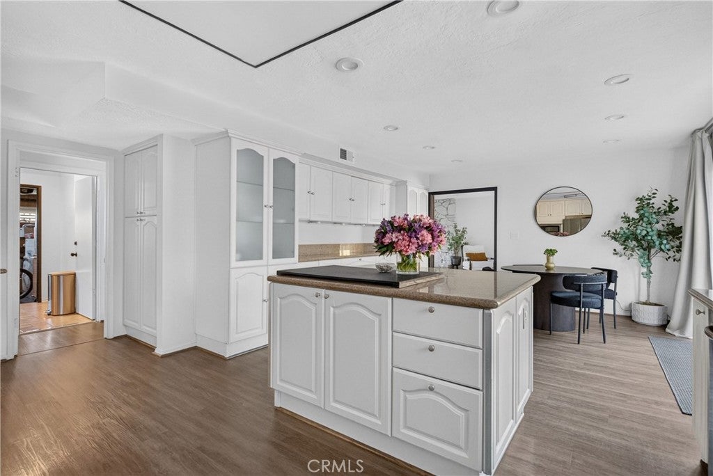 5038 Blackhorse Road