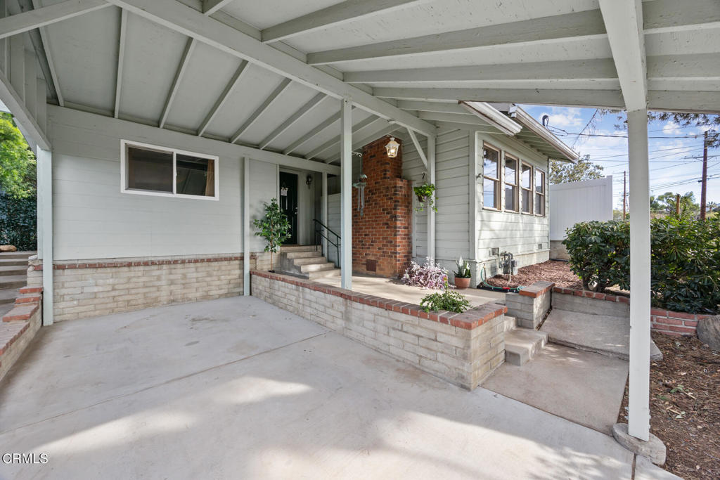 11060 Plainview Avenue