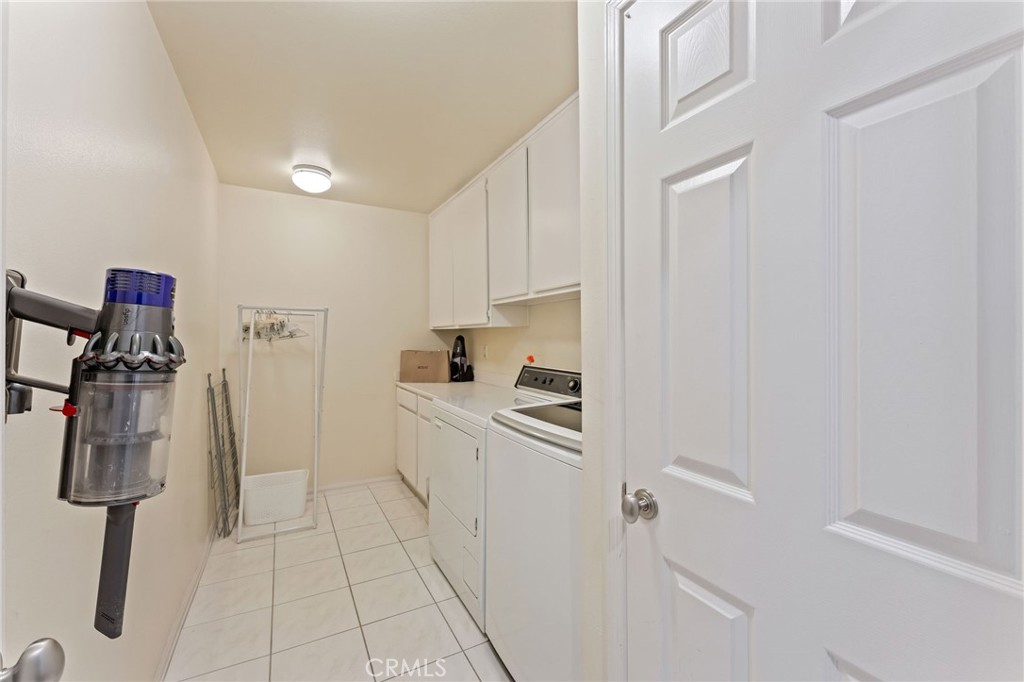 Crest - Akins (CA) - Residential