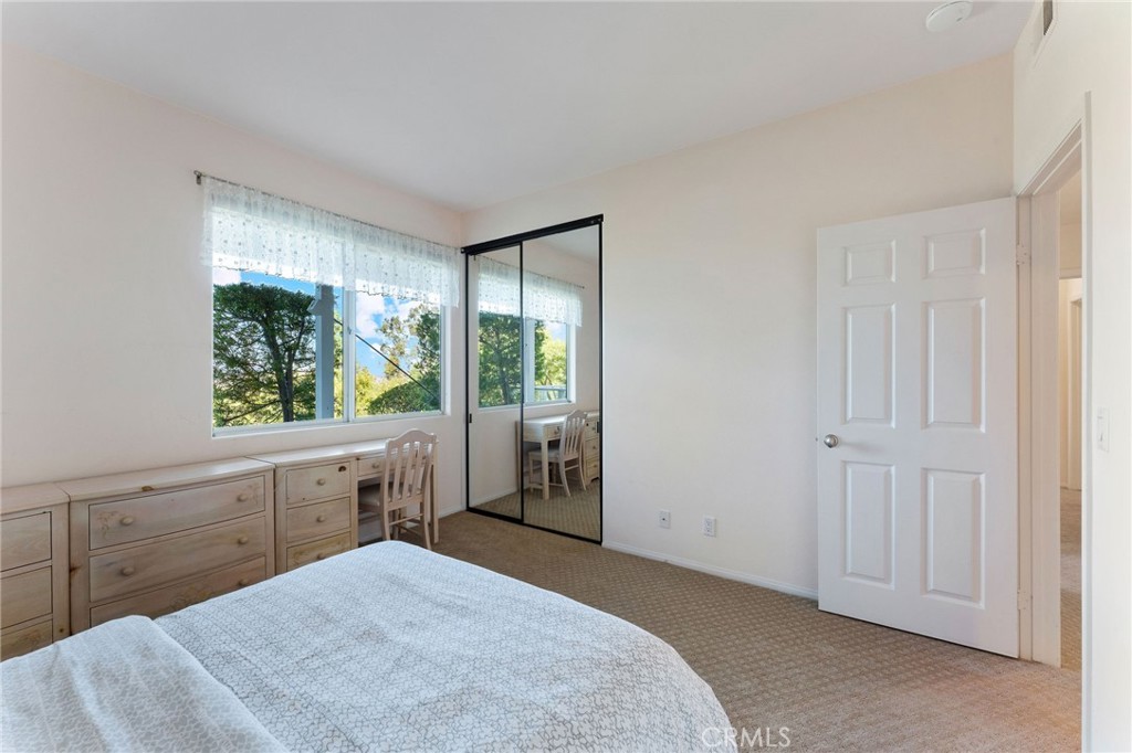 Crest - Akins (CA) - Residential
