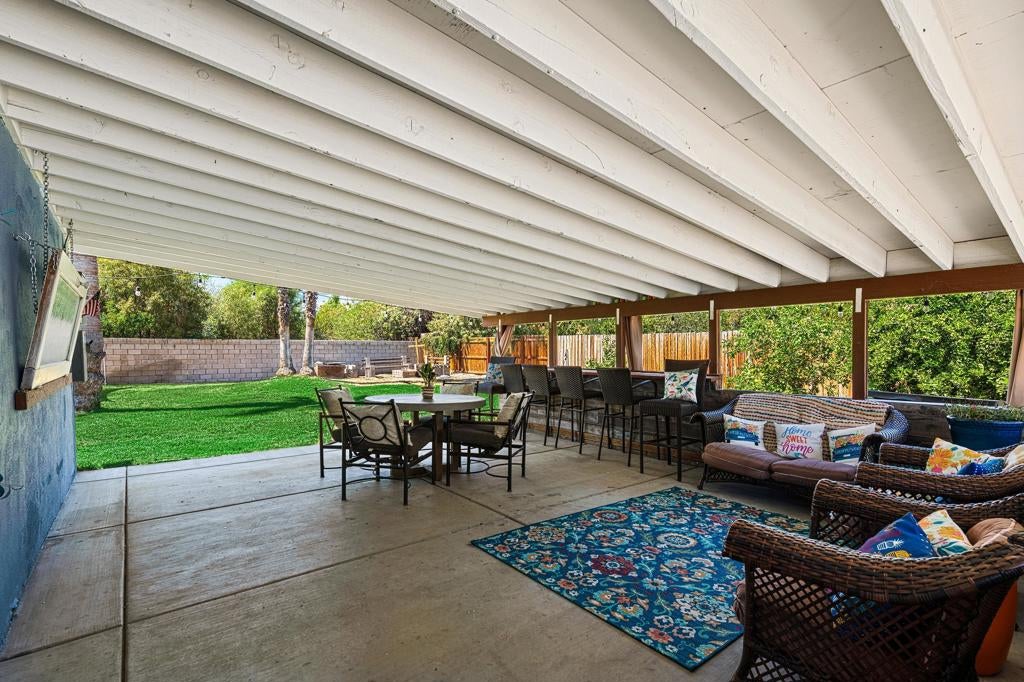 72879 Arboleda Drive