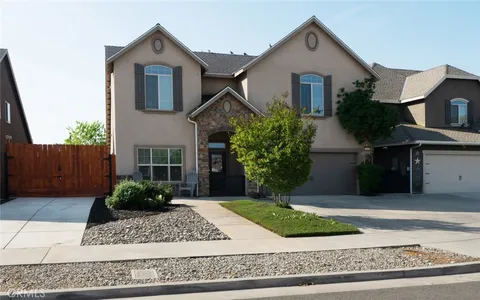 MLS: FR26070938