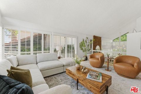 Photo of 2801 Woodwardia Drive, Los Angeles, CA 90077 (MLS # 26728233)