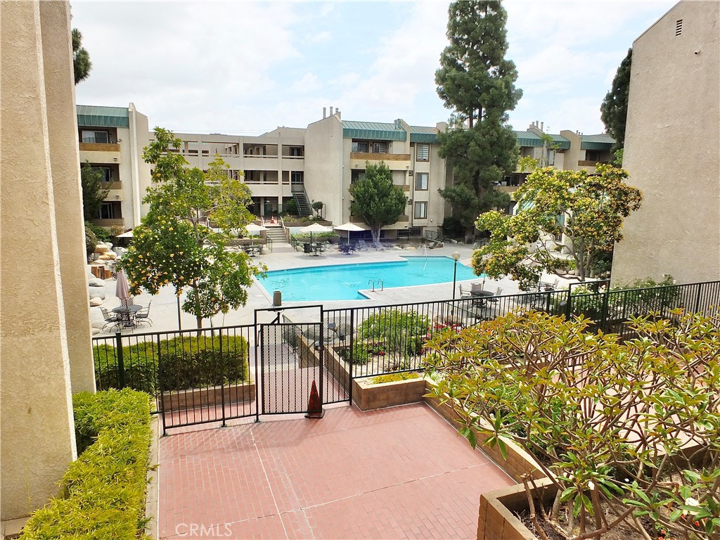 12121 Centralia Street 206