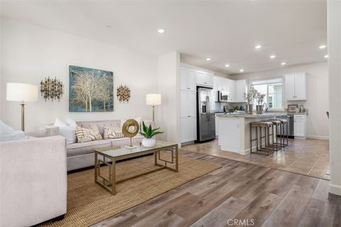 4317 Canyon Coral Yorba Linda CA 92886