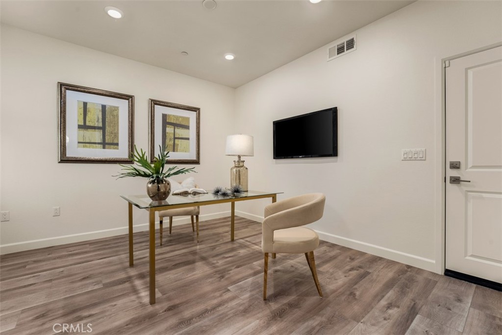 4317 Canyon Coral