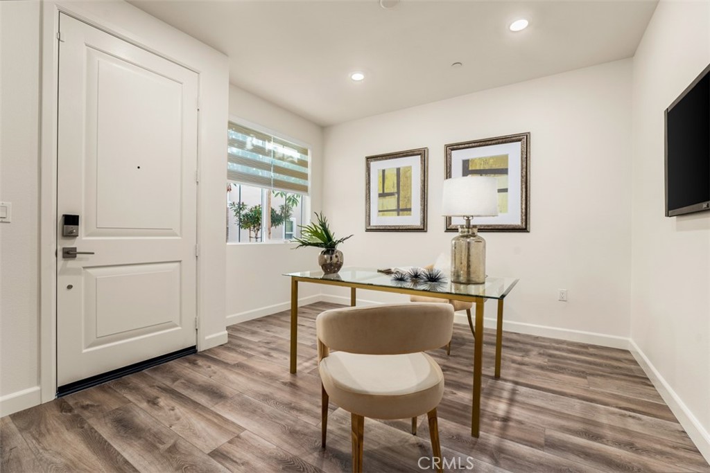4317 Canyon Coral