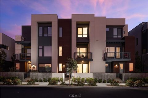 Photo of 16328 Helber Way, Tustin, CA 92782 (MLS # OC26080394)